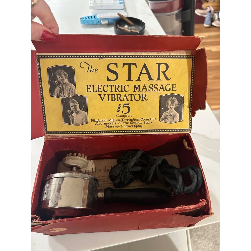 VINTAGE THE STAR ELECTRIC MASSAGE VIBRATOR in original box